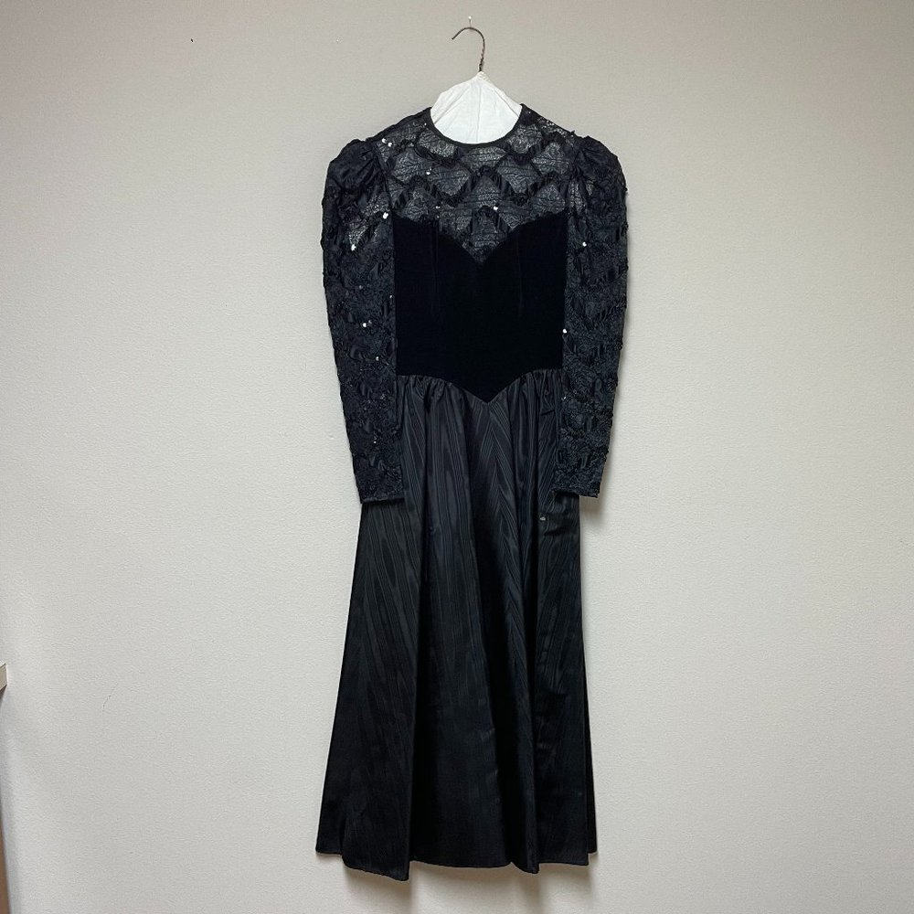 Vintage Black Velvet/Tafida/Lace Sequin Dress